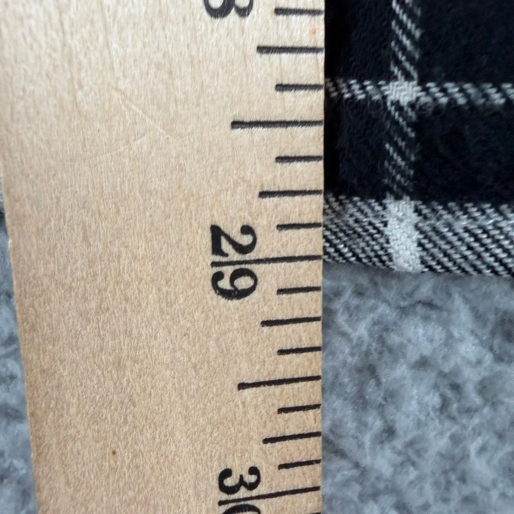 J.Crew Flannel Shirt‎ Mens S Black White Plaid Checkered Slim Fit Long Sleeve